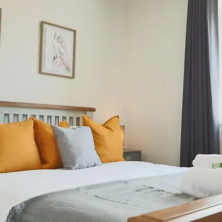 Feriehus 2 Bedroom House In Bradley Stoke- Hopewell